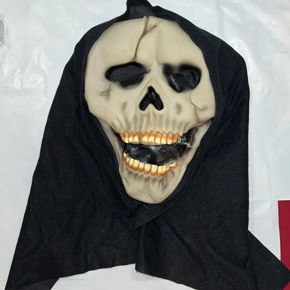 Skull face mask SCARY HORROR teeth open mouth cracked skull black hood Halloween